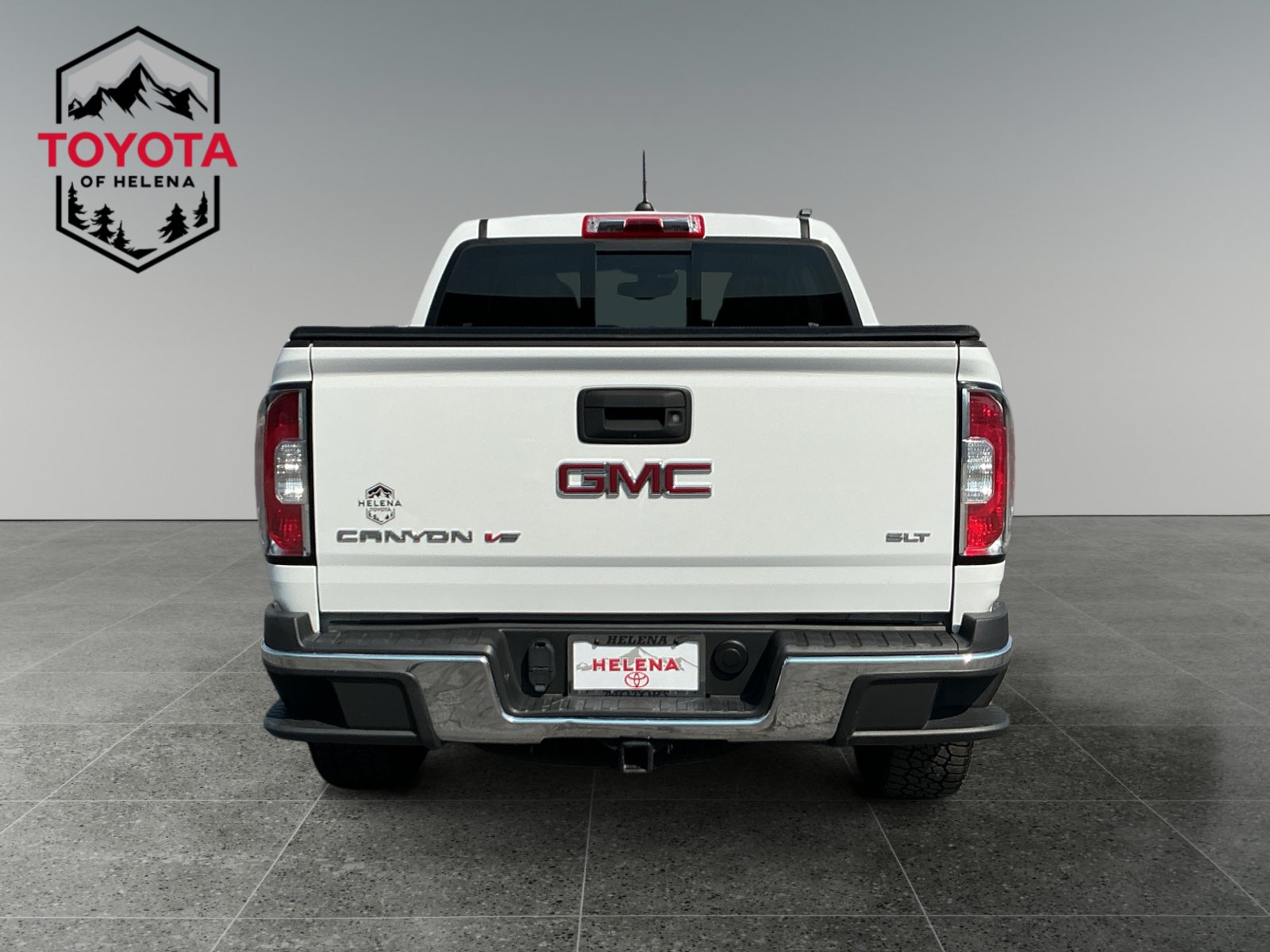Used 2018 GMC Canyon SLT w/ Driver Alert Package AWD/4WD image 4
