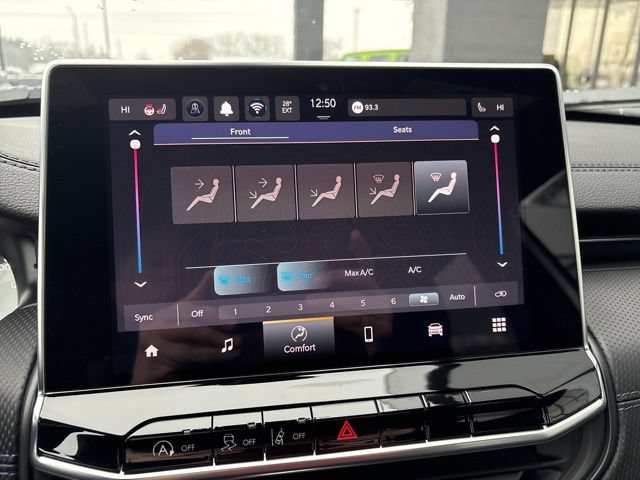 New 2026 Jeep Compass Latitude AWD/4WD image 11
