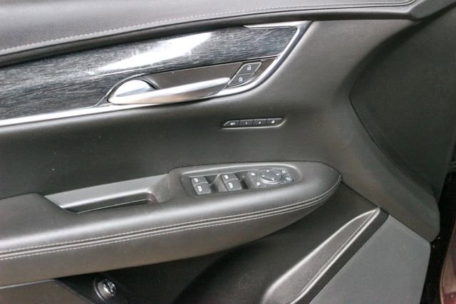 Used 2022 Cadillac XT5 Premium Luxury AWD/4WD image 13