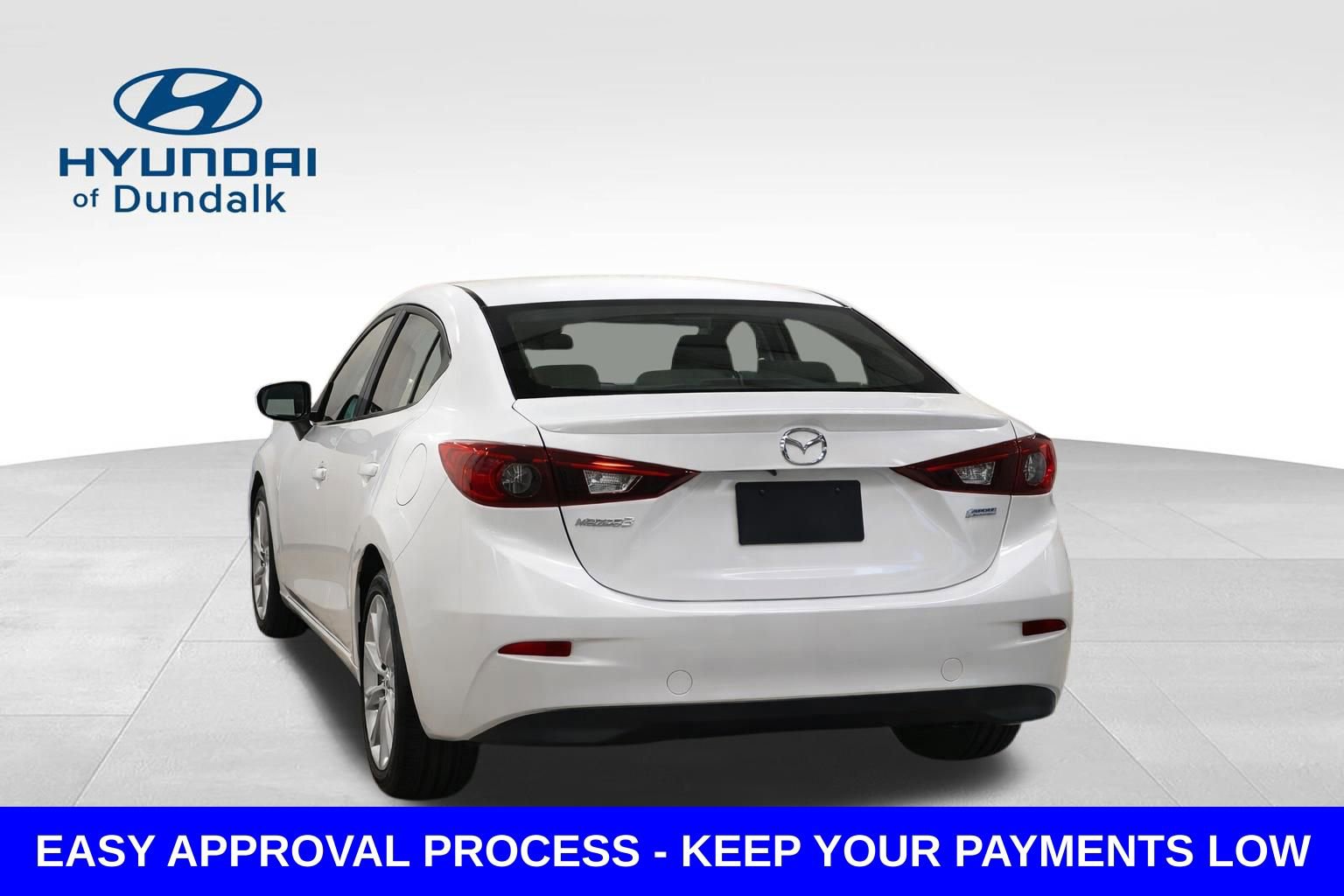 Used 2018 MAZDA MAZDA3 Touring FWD image 8