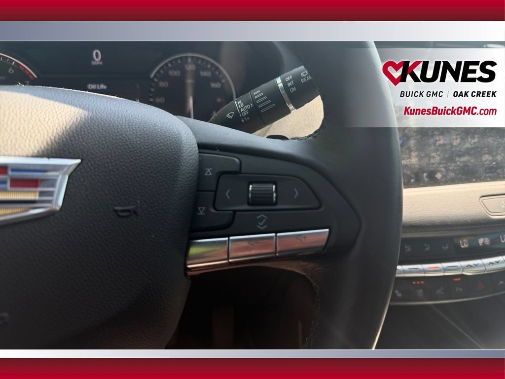 Used 2023 Cadillac XT4 Premium Luxury w/ Enhanced Visibility Package AWD/4WD image 18