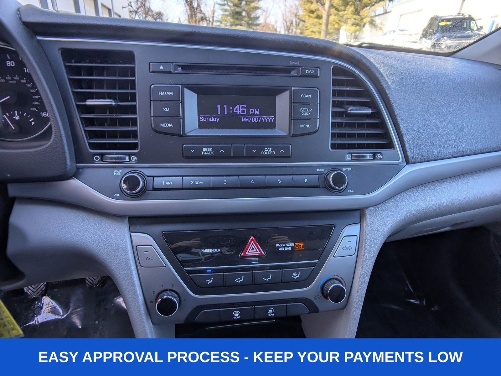 Used 2017 Hyundai Elantra SE FWD image 27