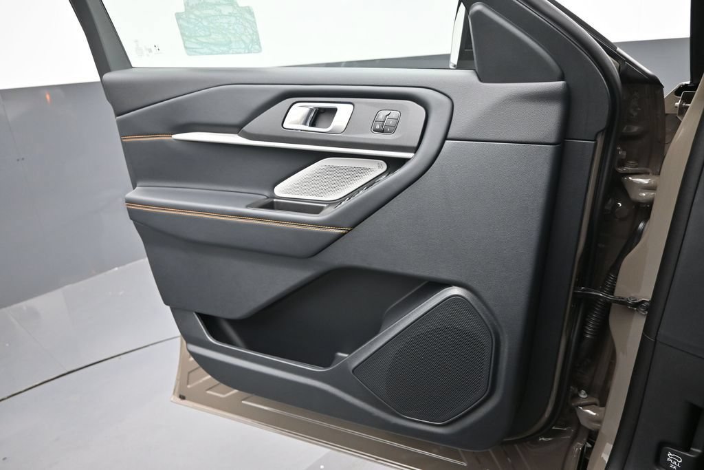New 2026 Ford Explorer Tremor w/ Tremor Ultimate Package AWD/4WD image 6