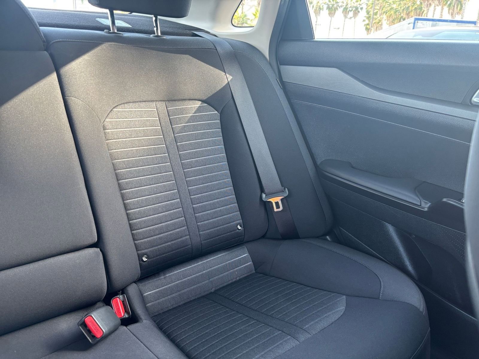 Used 2025 Kia K5 LXS image 36