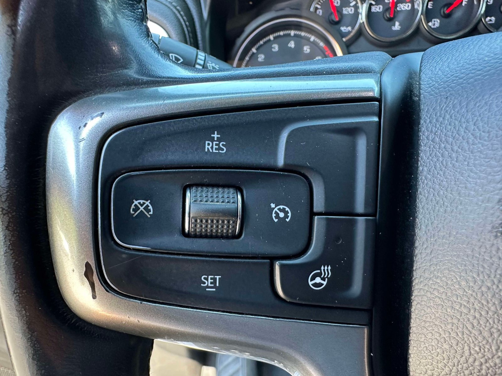 Used 2019 Chevrolet Silverado 1500 LT w/ All-Star Edition AWD/4WD image 15