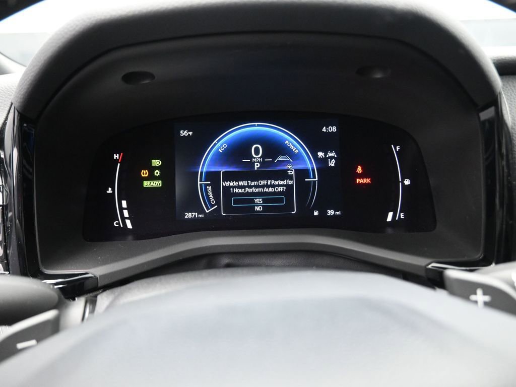 Used 2025 Toyota Camry SE image 6