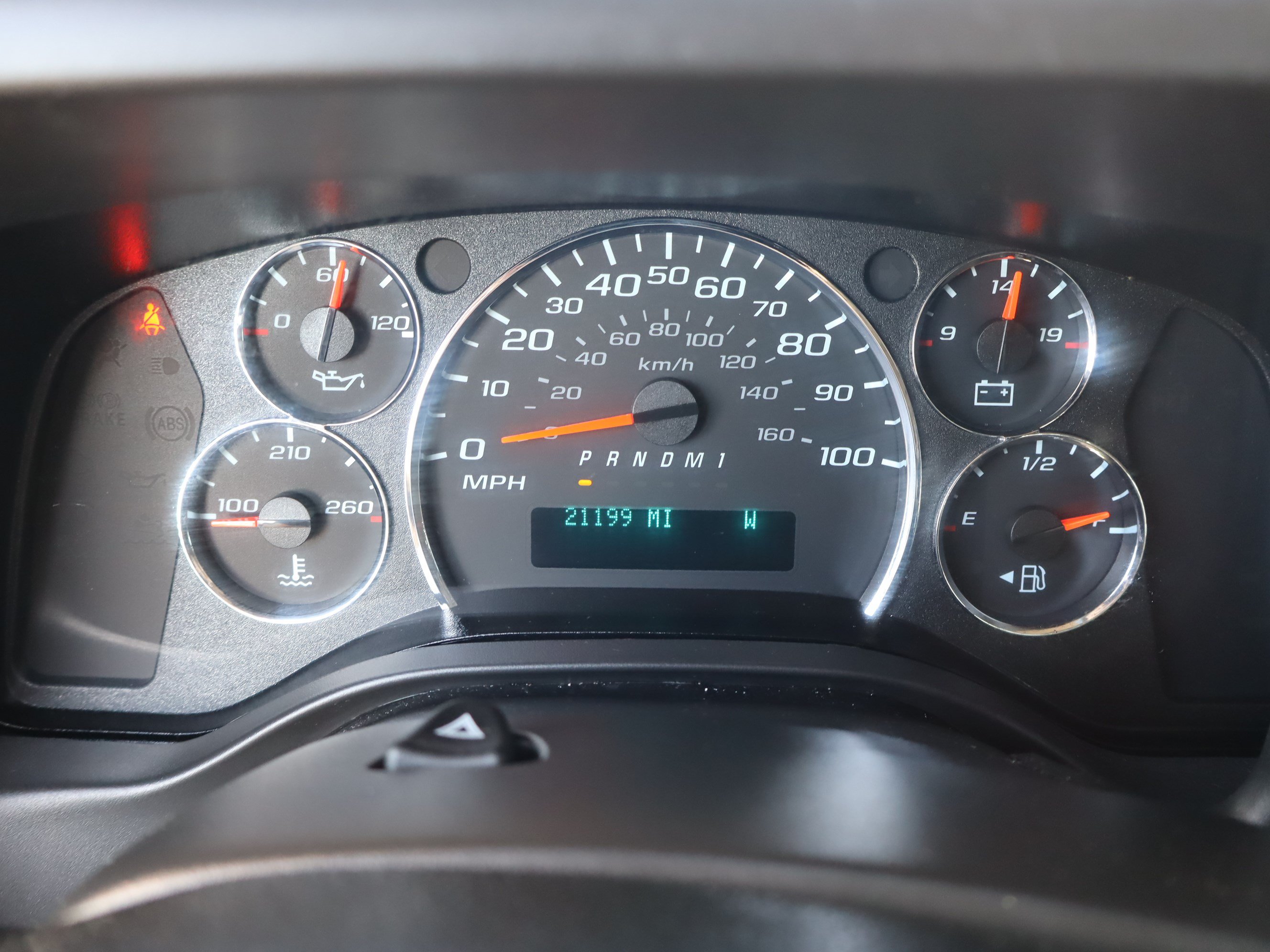 Used 2025 Chevrolet Express 3500 LT w/ LT Preferred Equipment Group RWD image 23