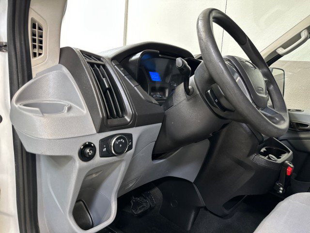 Used 2017 Ford Transit 350 XLT image 18