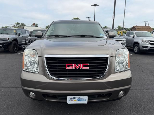 Used 2014 GMC Yukon SLT AWD/4WD image 2