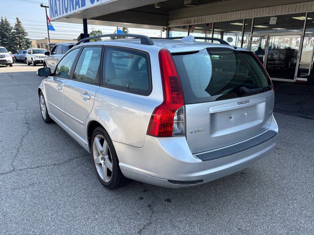 Used 2008 Volvo V50 2.4i image 7