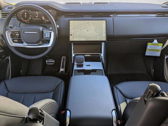 New 2026 Land Rover Range Rover SE image 16