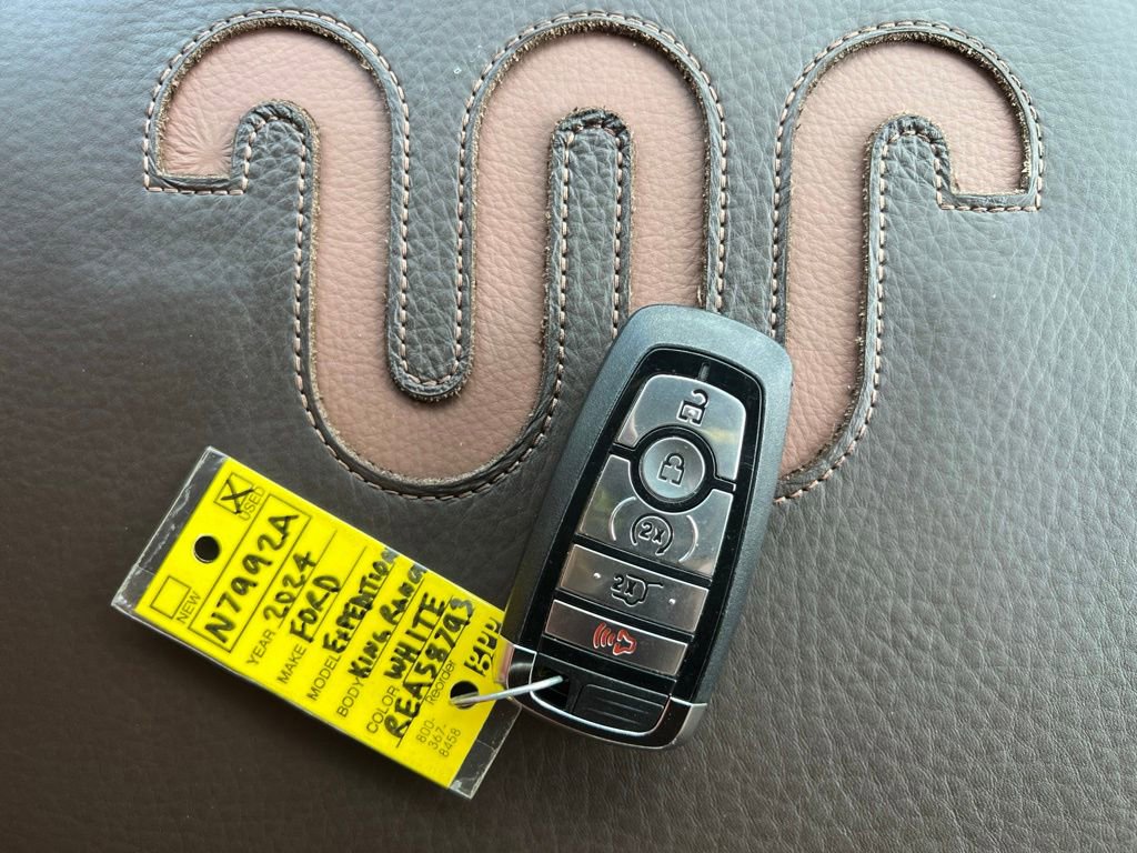Used 2024 Ford Expedition King Ranch RWD image 48