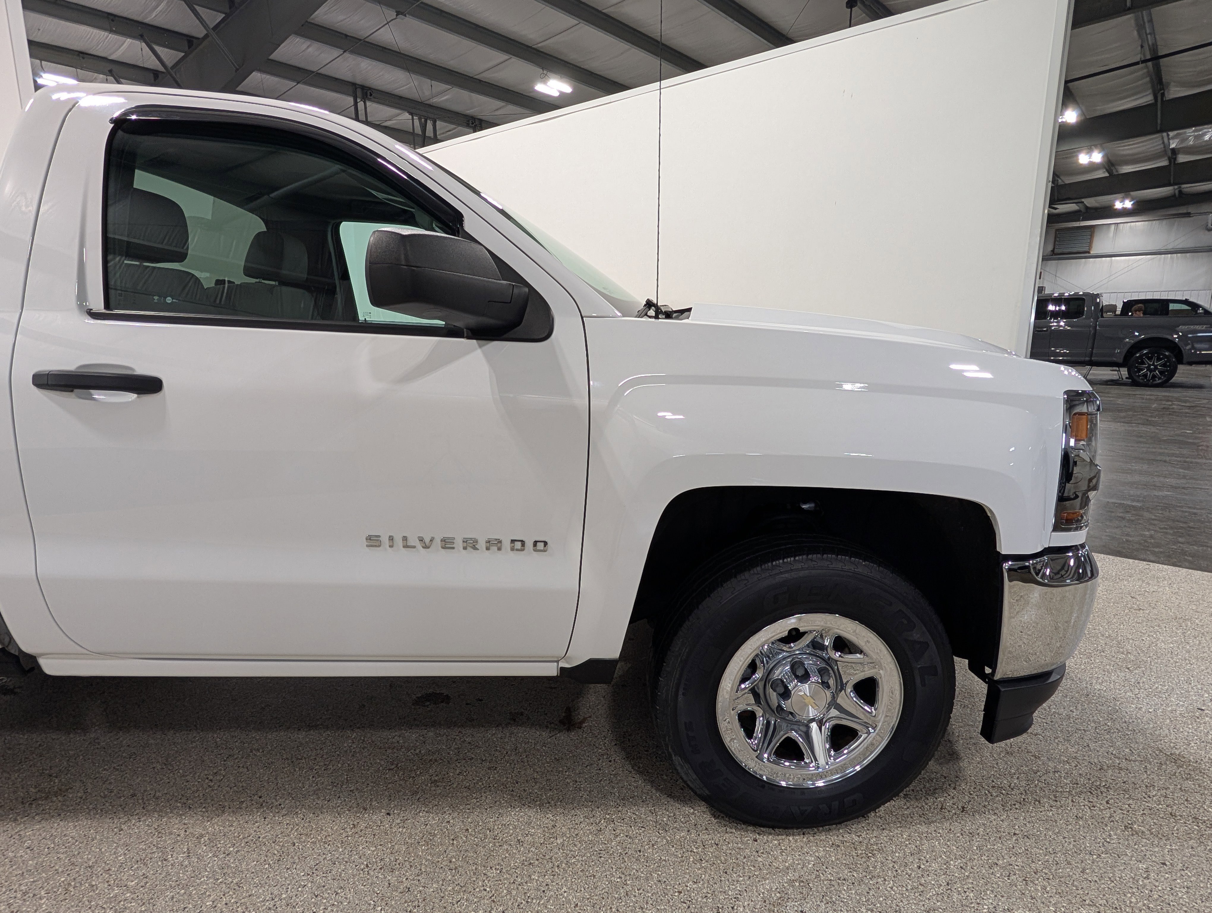 Used 2018 Chevrolet Silverado 1500 LS w/ Trailering Package AWD/4WD image 11