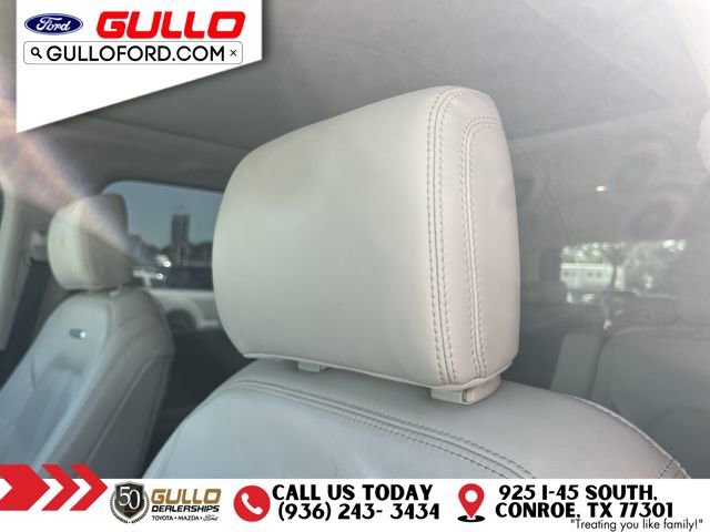 Certified 2019 Ford Expedition Platinum RWD image 18