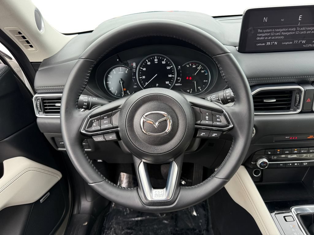 Used 2023 MAZDA CX-5 AWD 2.5 S w/ Premium Package image 12