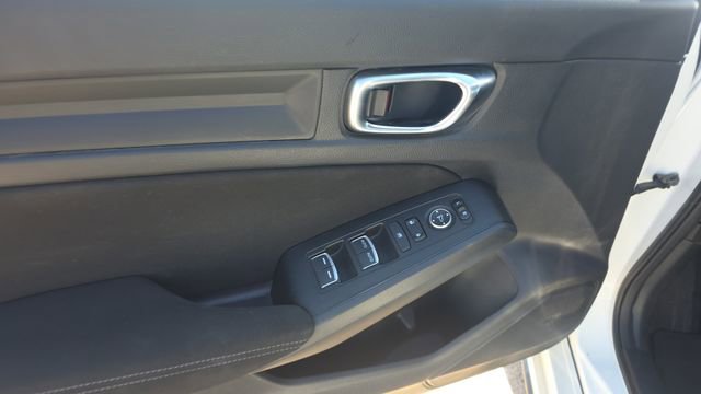 Used 2022 Honda Civic Sport image 11