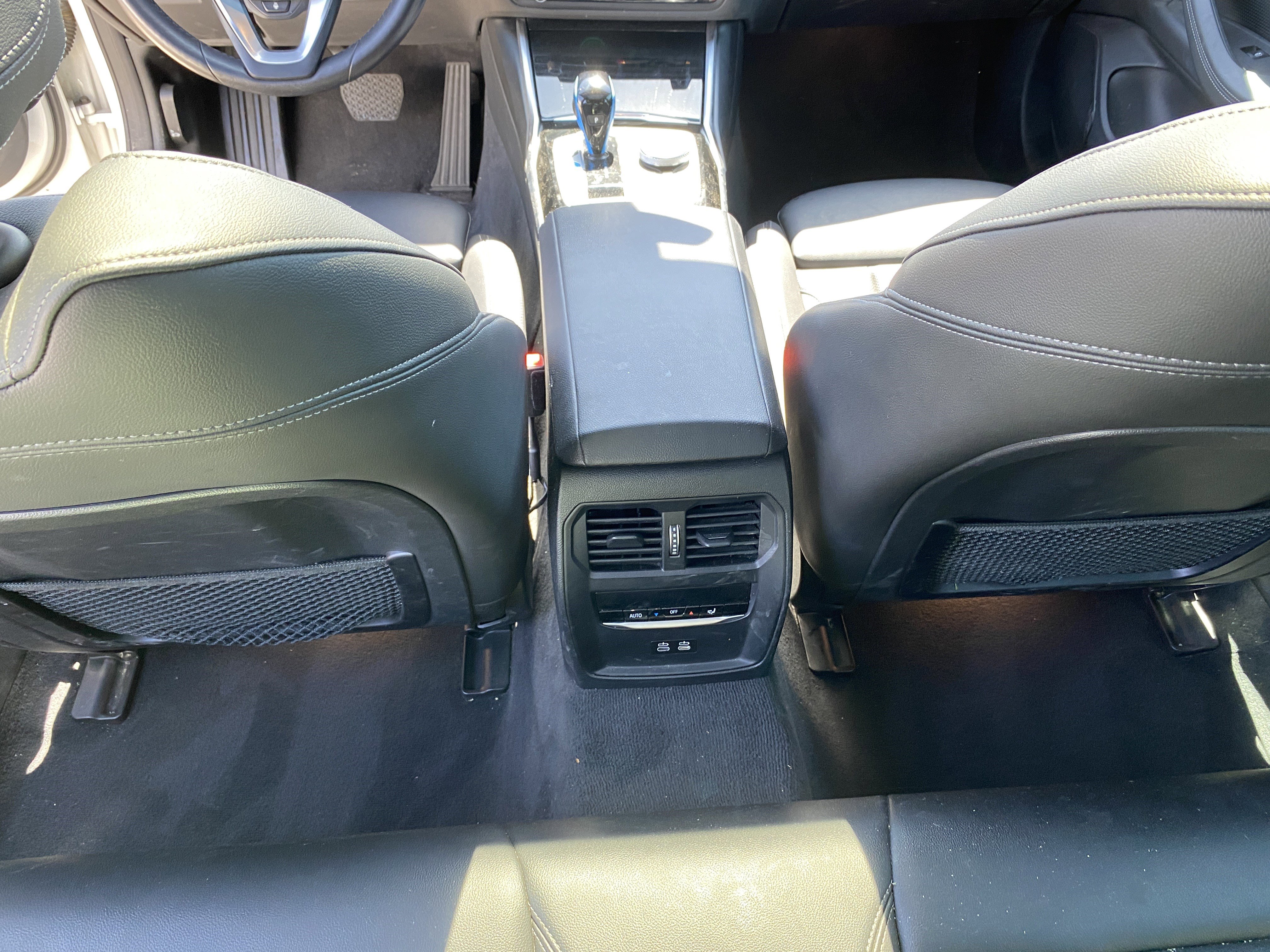 Used 2022 BMW i4 eDrive40 w/ Premium Package RWD image 19