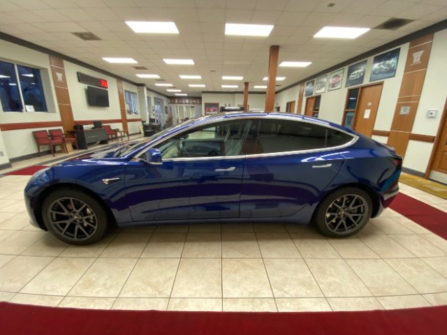 Used 2019 Tesla Model 3 Long Range image 2