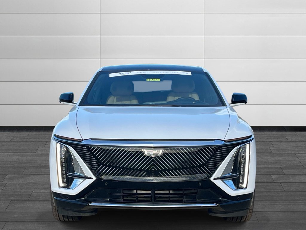 Certified 2026 Cadillac Lyriq Signature Luxury w/ Nappa Leather Package AWD/4WD image 7