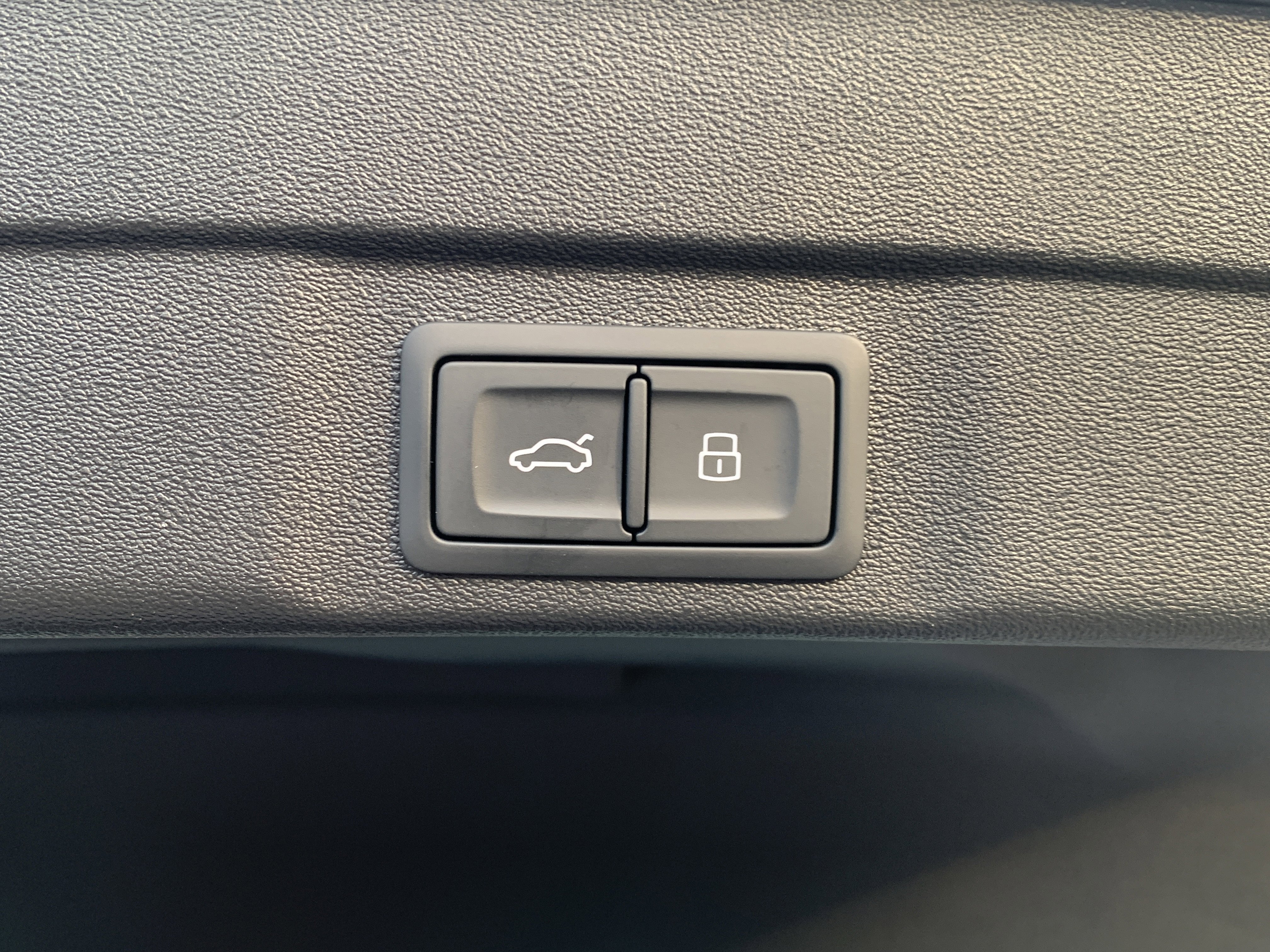 New 2025 Audi A5 2.0T Premium Plus image 40