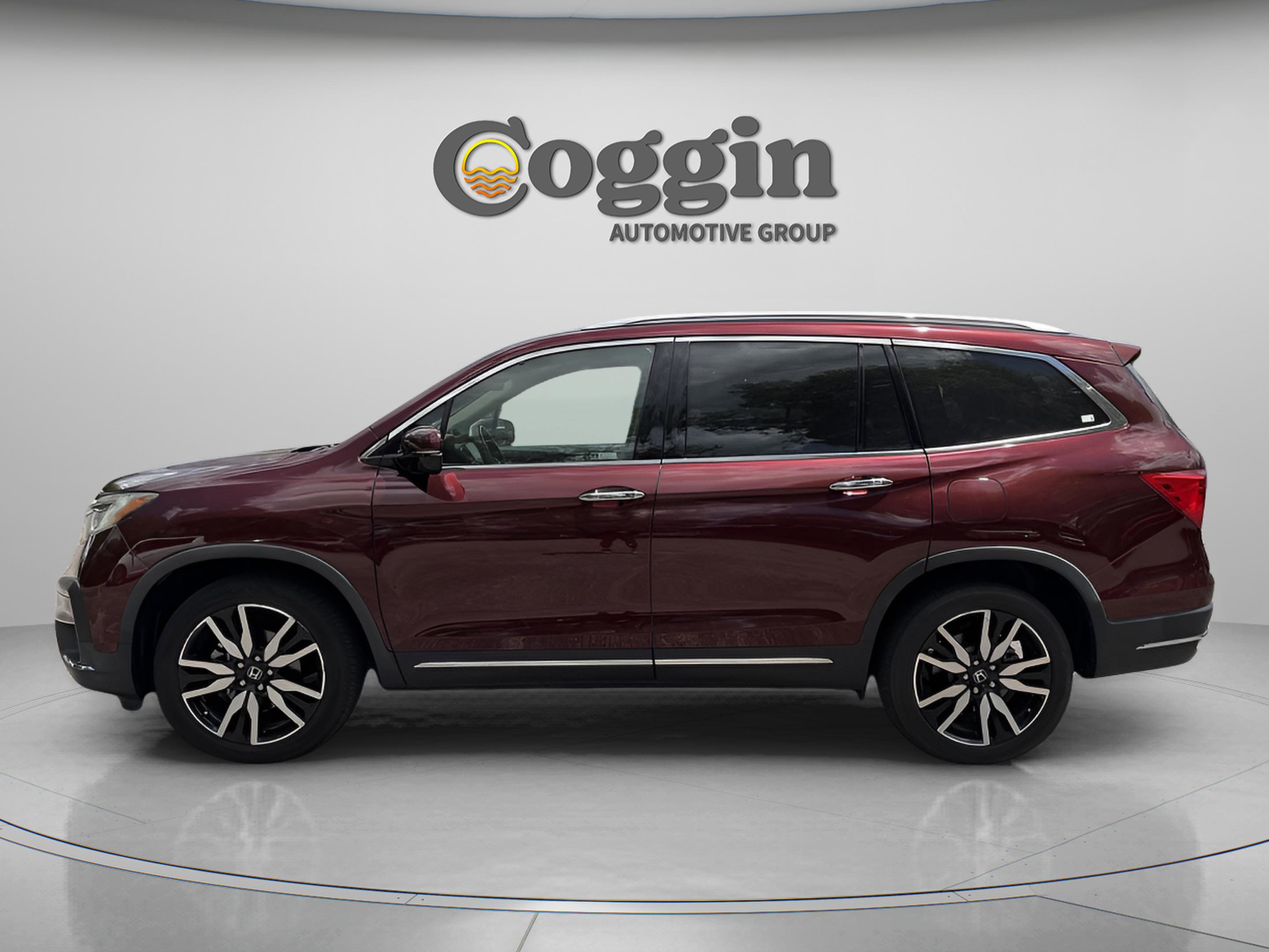 Used 2019 Honda Pilot Touring image 2