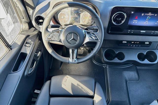 New 2026 Mercedes-Benz Sprinter 2500 image 19