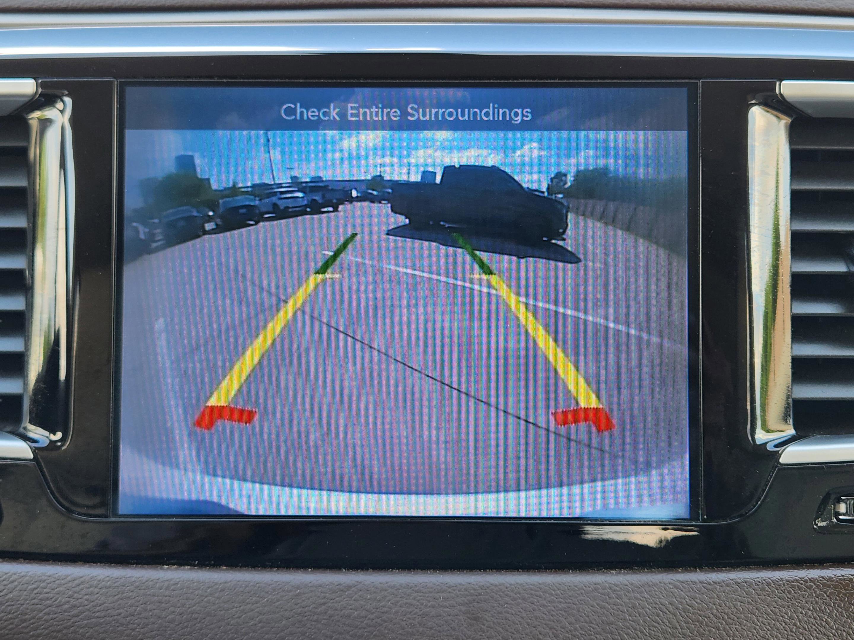 Used 2017 Chrysler Pacifica Touring-L Plus image 14