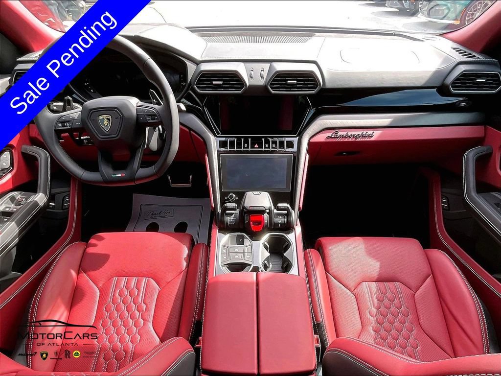 Used 2024 Lamborghini Urus S AWD/4WD image 13