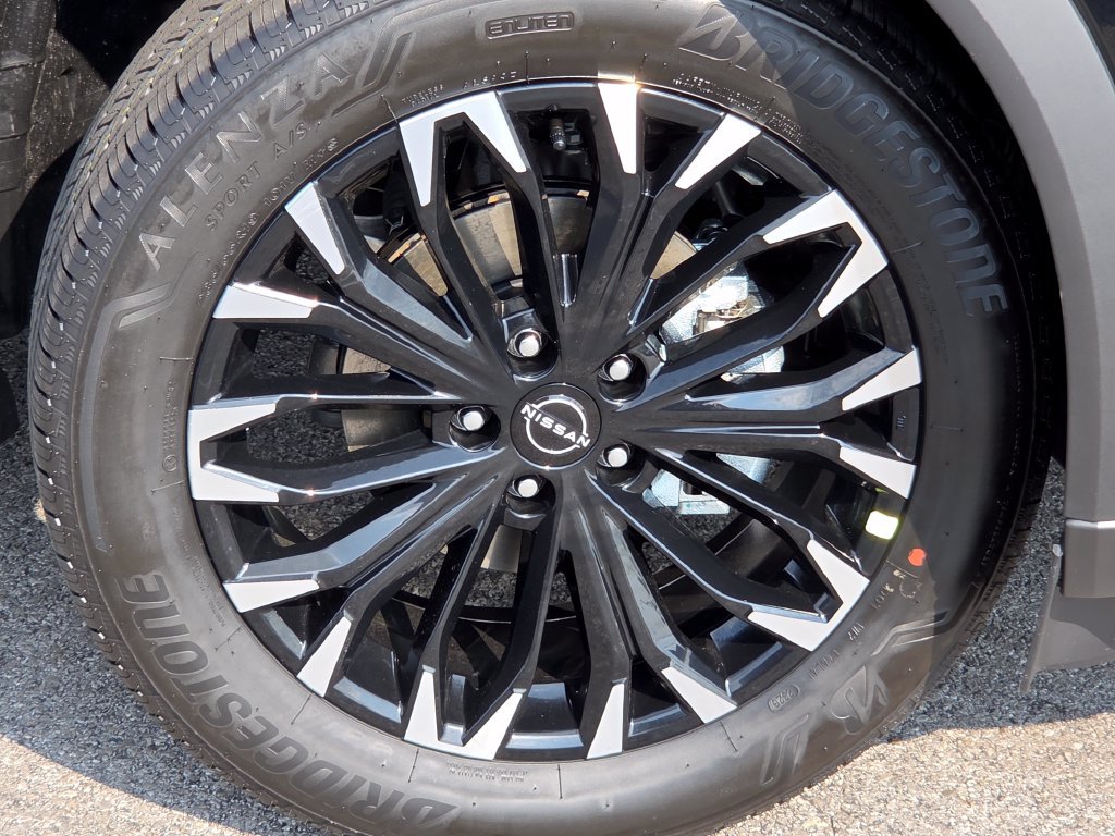 New 2026 Nissan Rogue Dark Armor AWD/4WD image 10