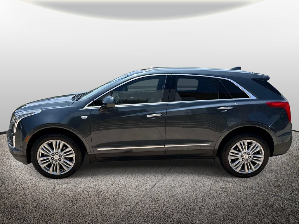 Used 2019 Cadillac XT5 Premium Luxury w/ Driver Assist Package FWD image 3