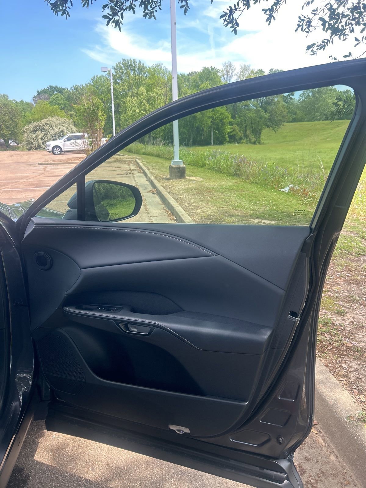 Used 2025 Lexus RX 350 FWD w/ Technology Package image 19