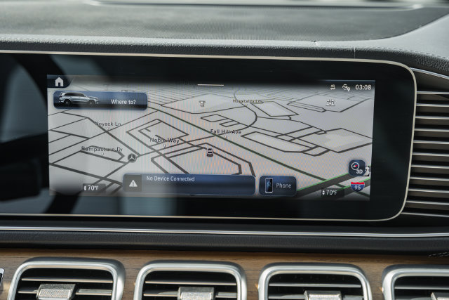 Certified 2025 Mercedes-Benz GLS 450 4MATIC image 25