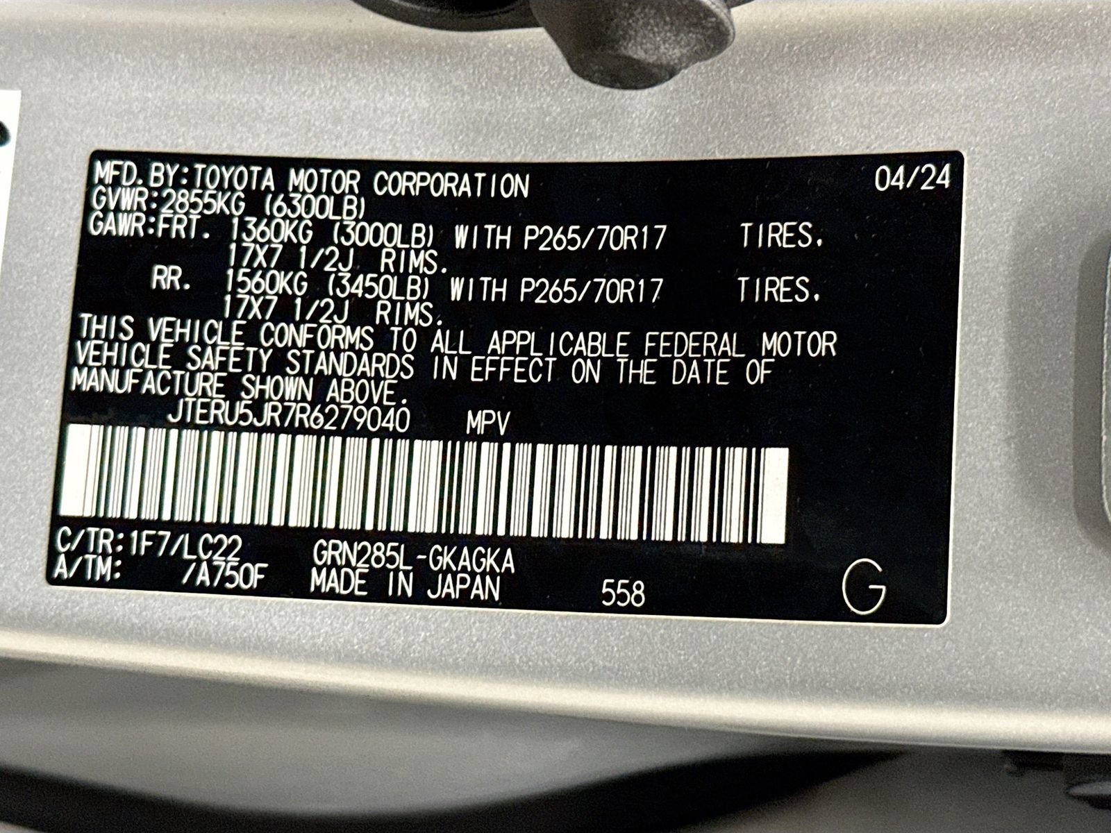 Used 2024 Toyota 4Runner TRD Off-Road Premium AWD/4WD image 34