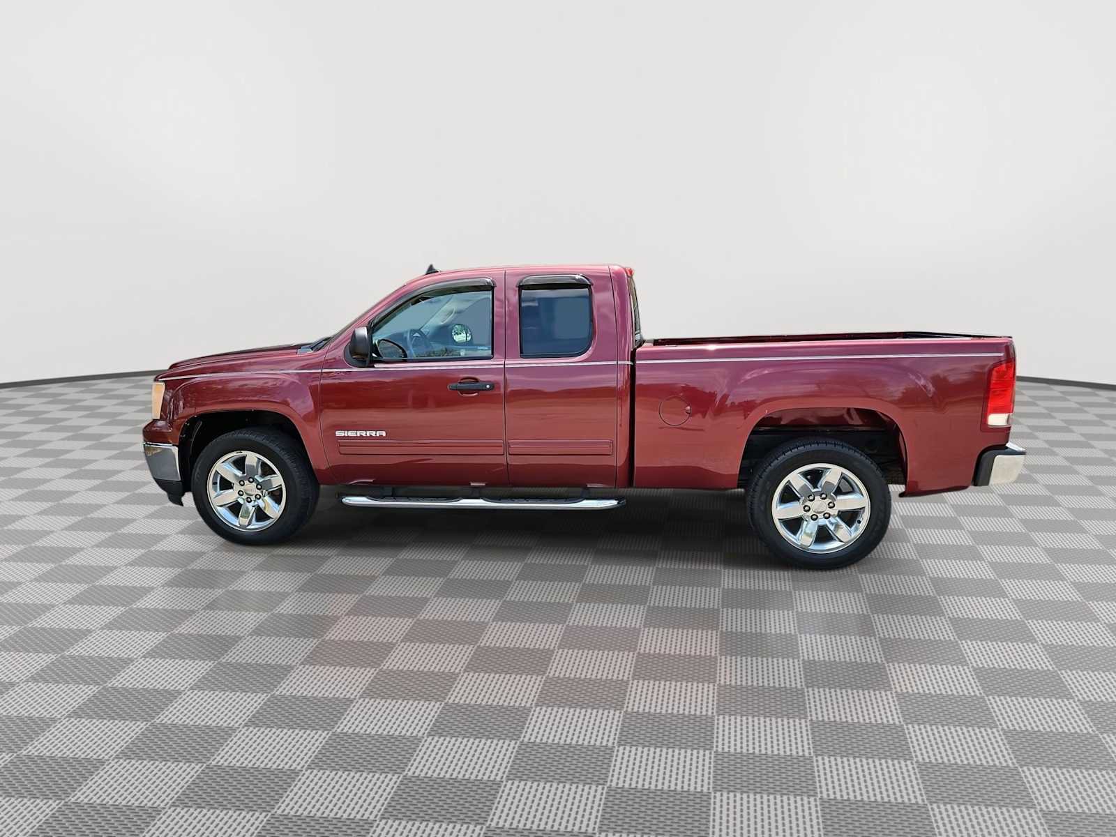 Used 2013 GMC Sierra 1500 SLE w/ SLE Preferred Package RWD image 5