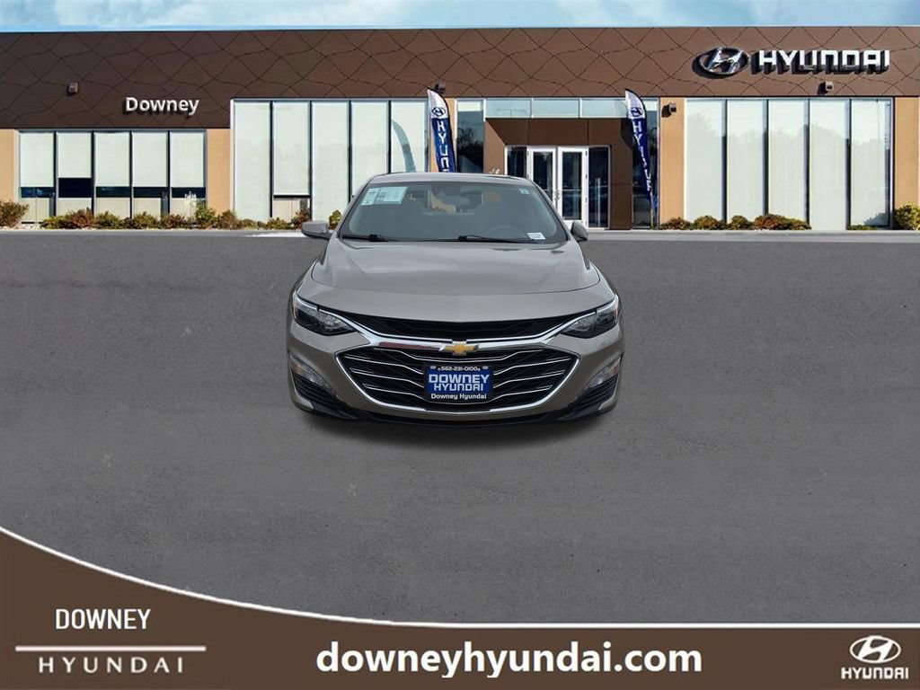 Used 2023 Chevrolet Malibu LT w/ Driver Confidence Package FWD image 8