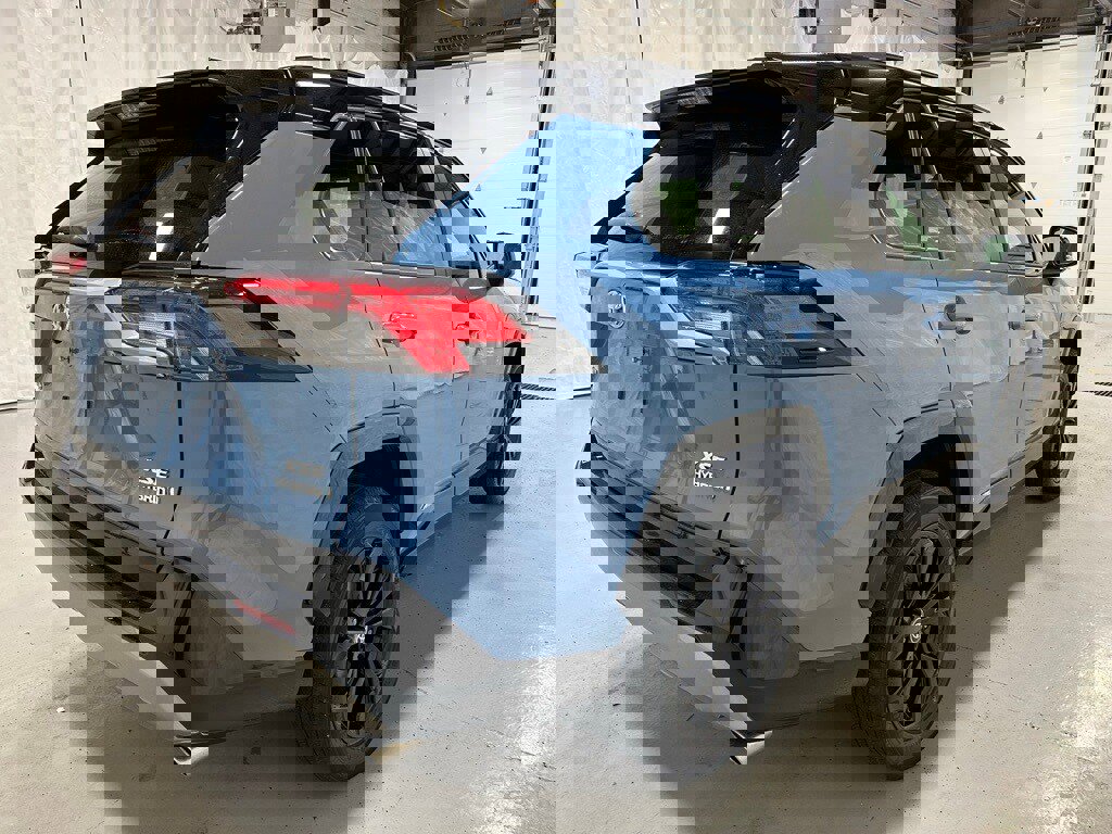 Used 2024 Toyota RAV4 XSE image 7