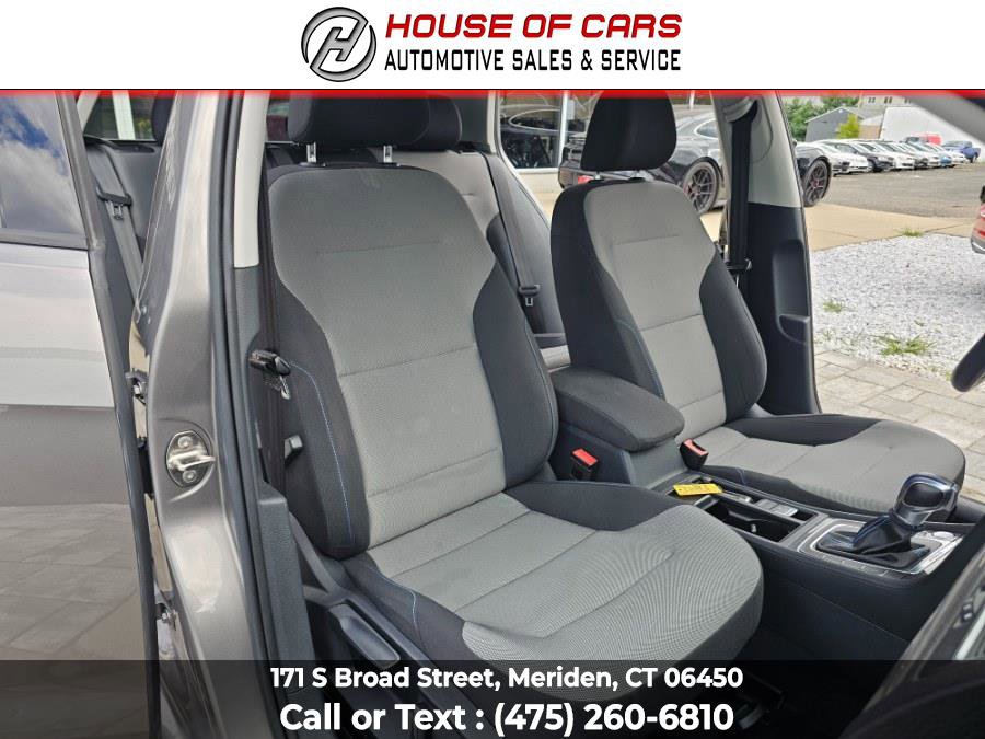 Used 2016 Volkswagen e-Golf SE image 33