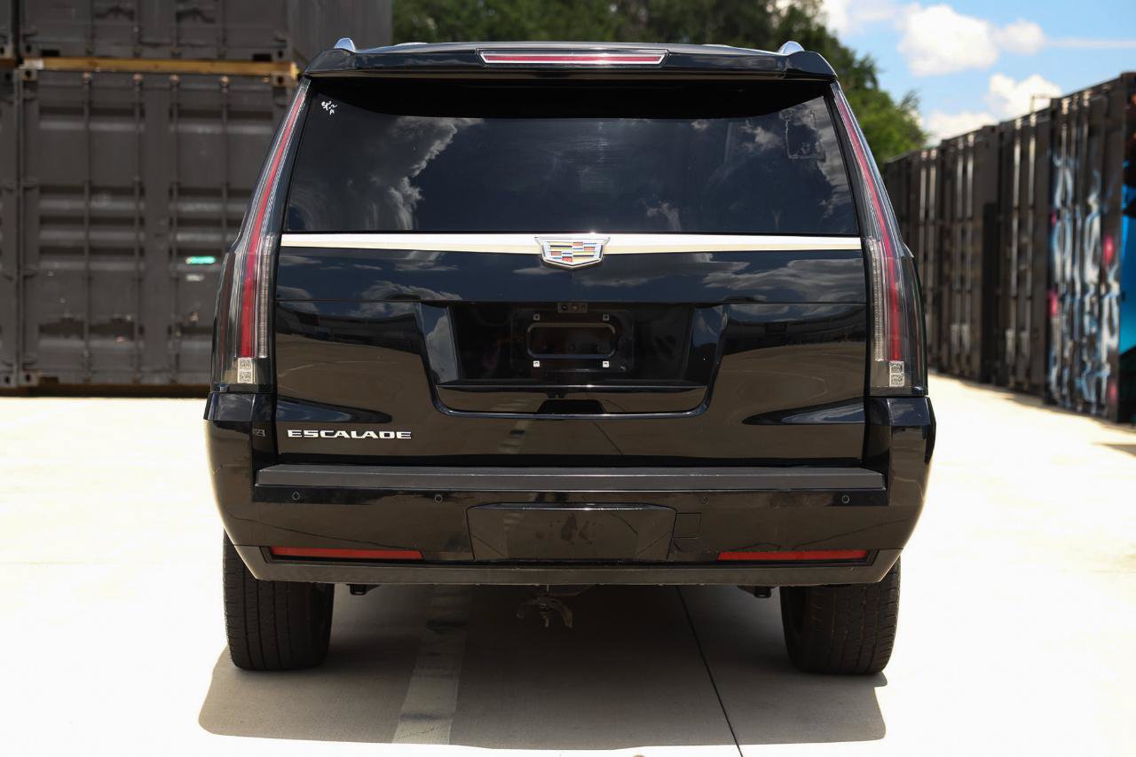 Used 2017 Cadillac Escalade ESV Platinum RWD image 7