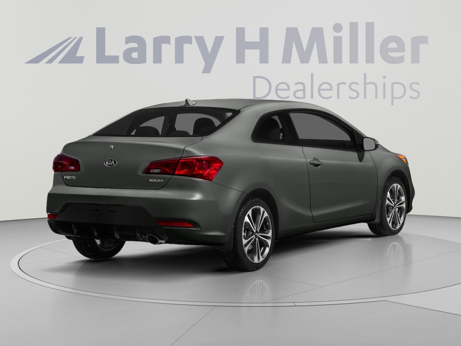 Used 2016 Kia Forte Koup SX FWD image 2