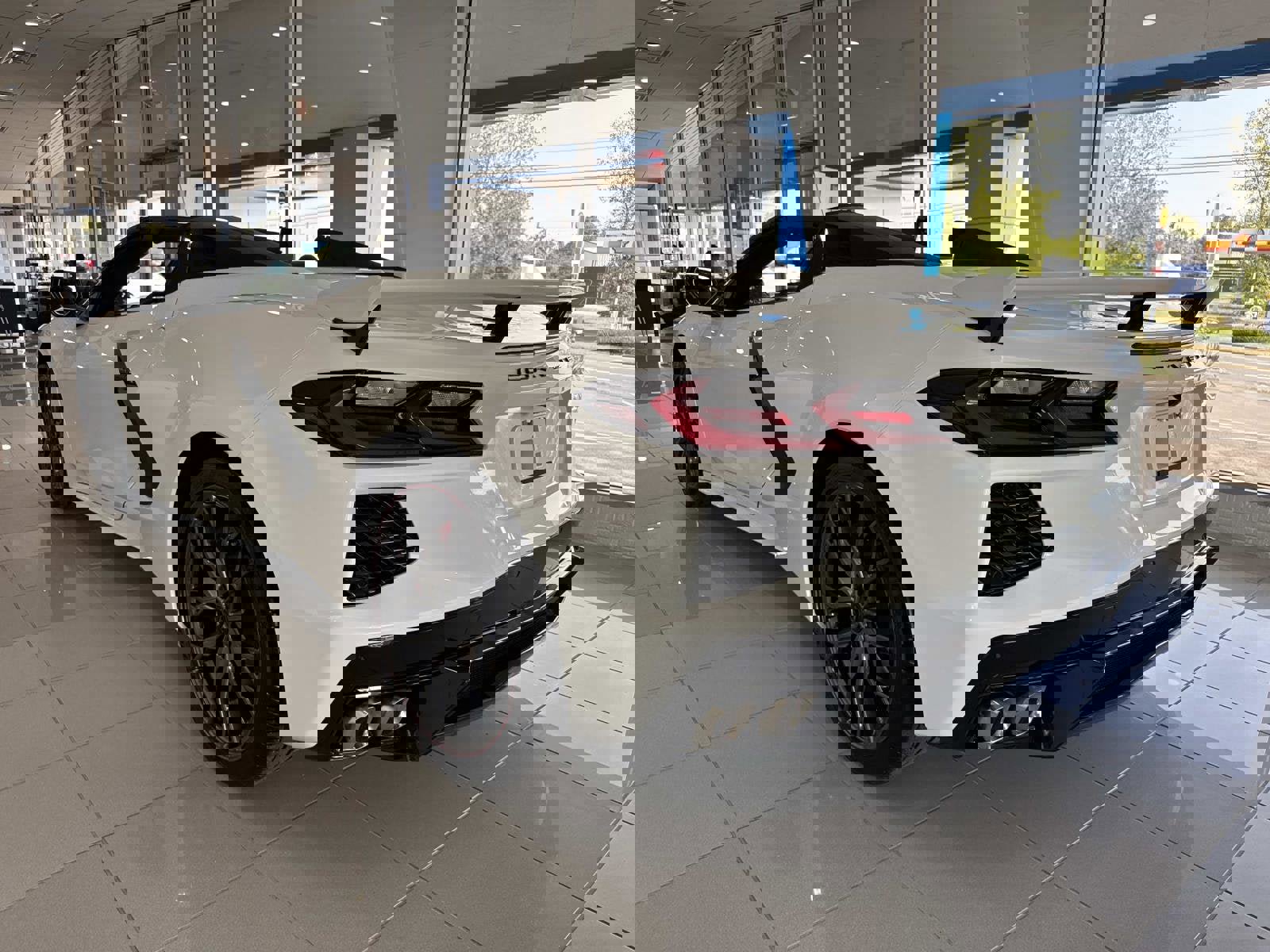 New 2026 Chevrolet Corvette 2LT w/ Z51 Performance Package image 15