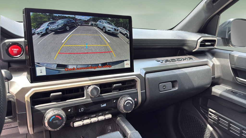 Used 2024 Toyota Tacoma 4x4 Double Cab image 29