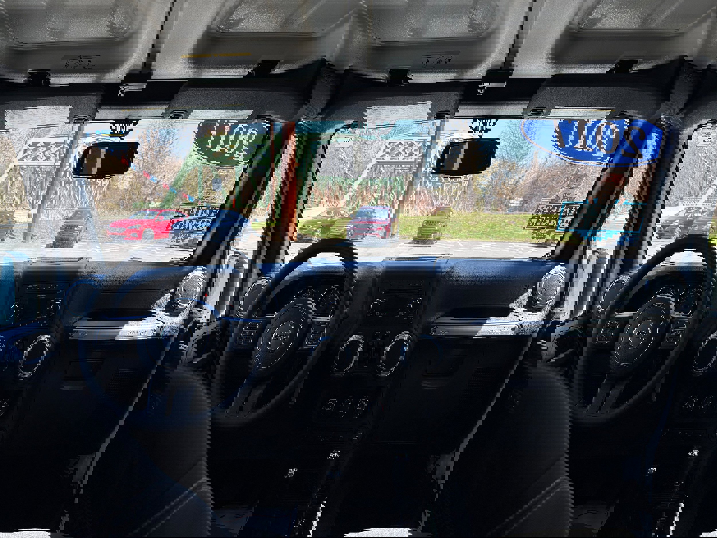 Certified 2017 Jeep Wrangler Unlimited Sahara w/ Connectivity Group image 14