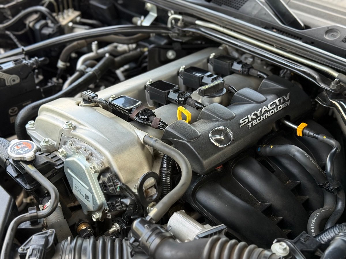 Used 2017 MAZDA MX-5 Miata Club RWD image 30