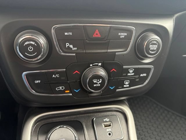 Used 2018 Jeep Compass Sport w/ Tech Group AWD/4WD image 30