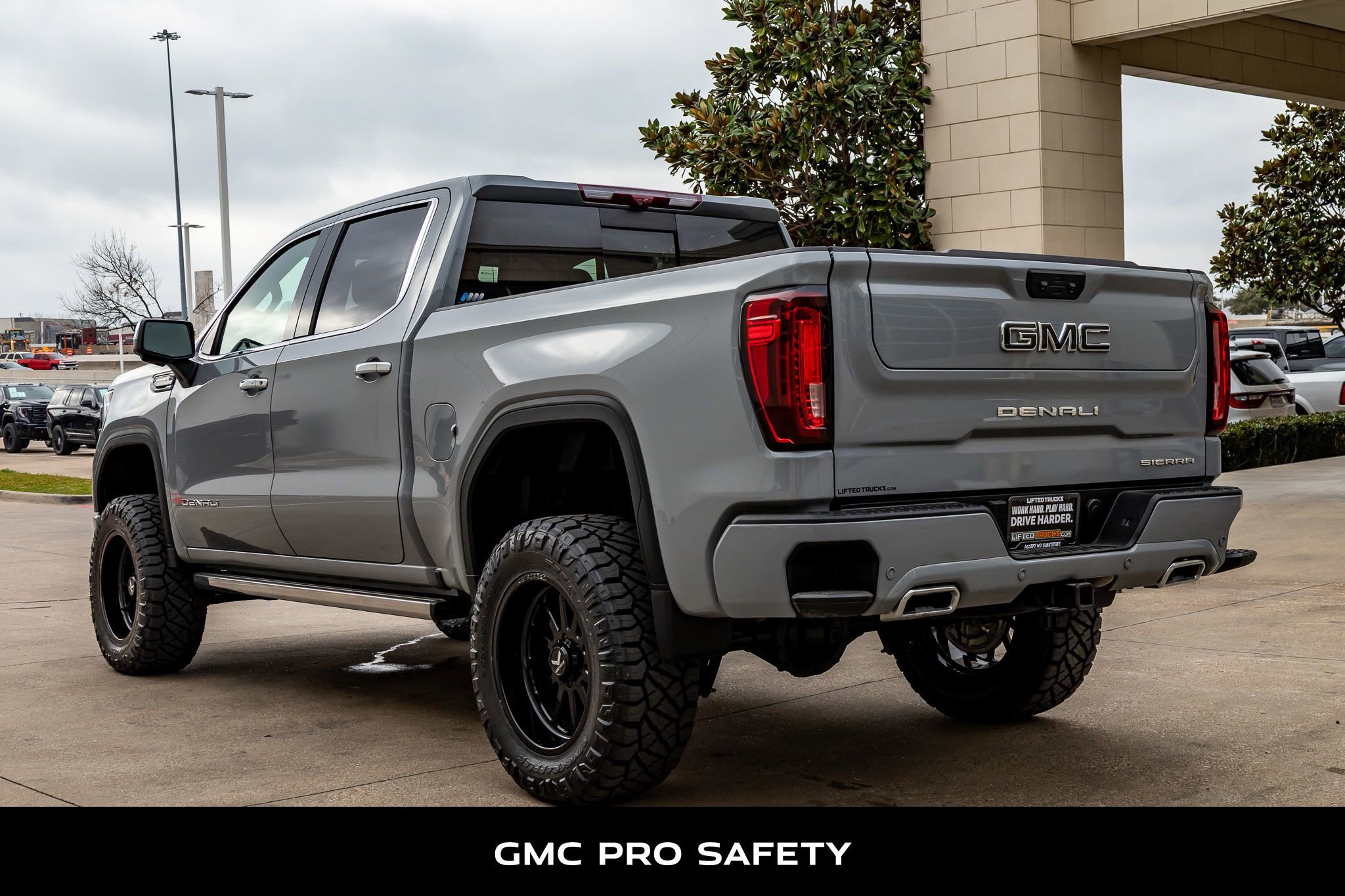 Used 2025 GMC Sierra 1500 Denali Ultimate image 7