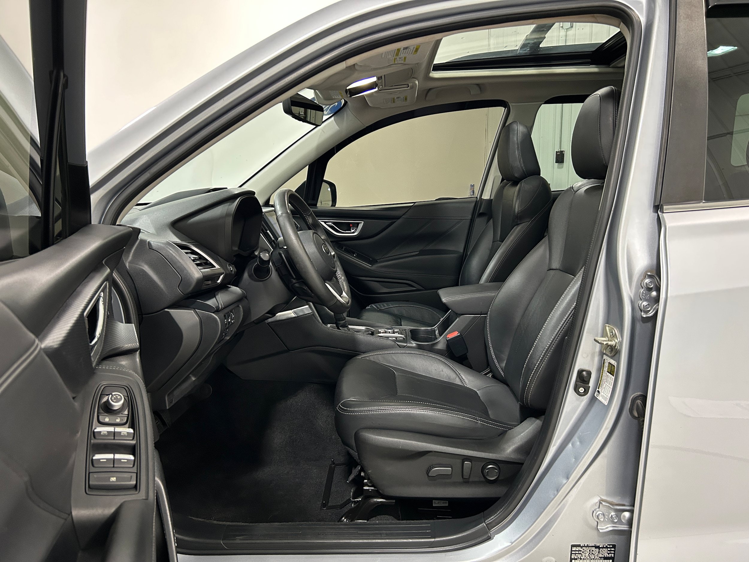 Used 2020 Subaru Forester Touring w/ Popular Package #2 AWD/4WD image 4