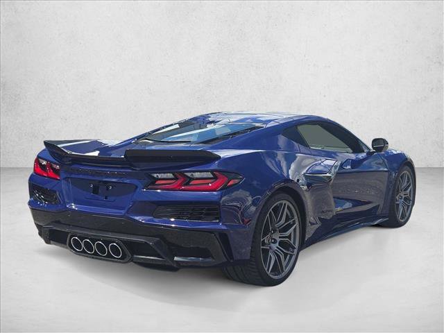 Used 2025 Chevrolet Corvette Z06 RWD image 5