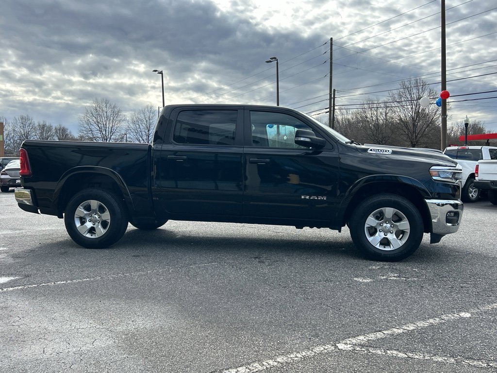 Used 2025 RAM 1500 Big Horn AWD/4WD image 5