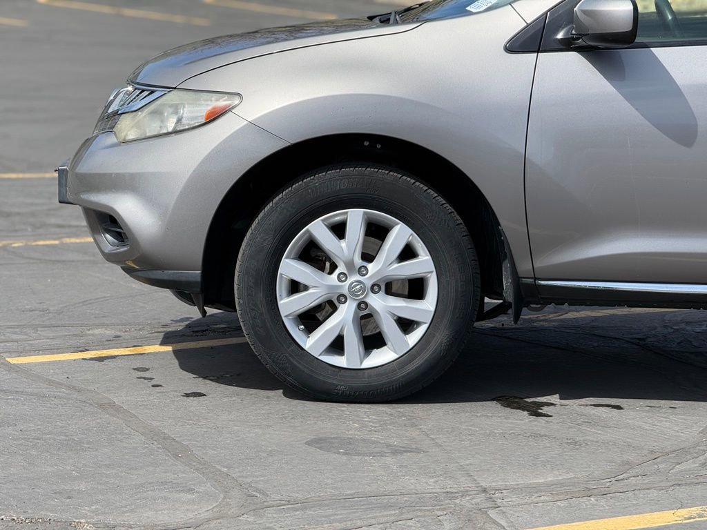 Used 2012 Nissan Murano S image 8