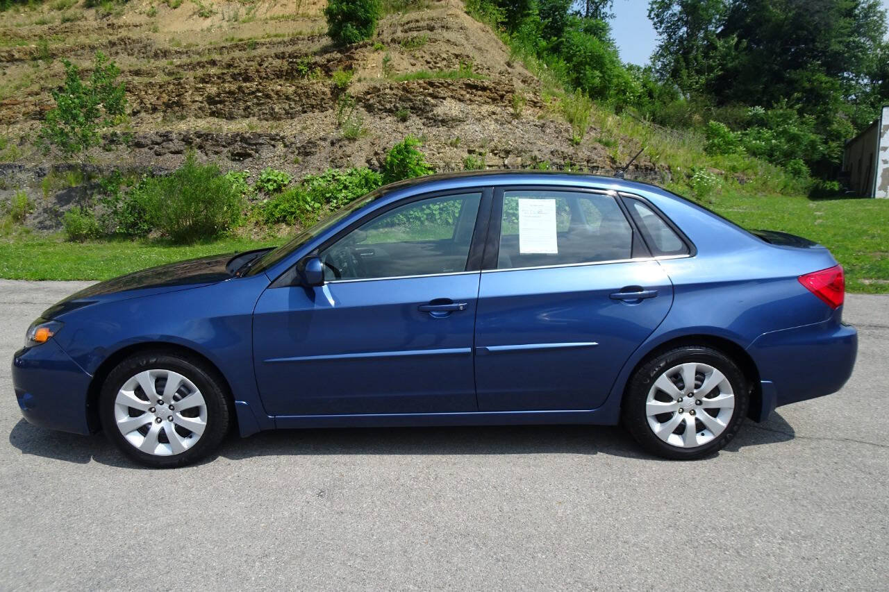 Used 2011 Subaru Impreza 2.5i AWD/4WD image 1